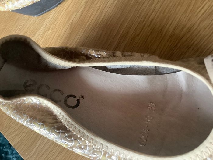 Ecco Low Wedge Ballerina Shoes