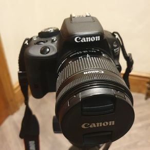 Canon 100d Camera 18-55mm STM Lens