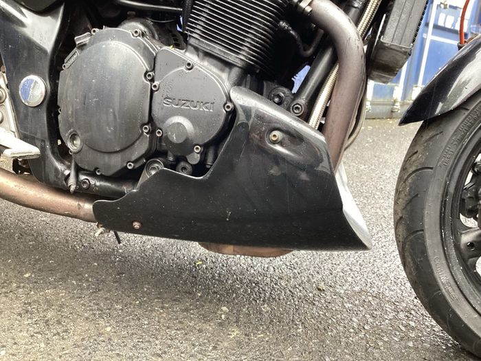 2001 suzuki bandit 1200 breaking only.