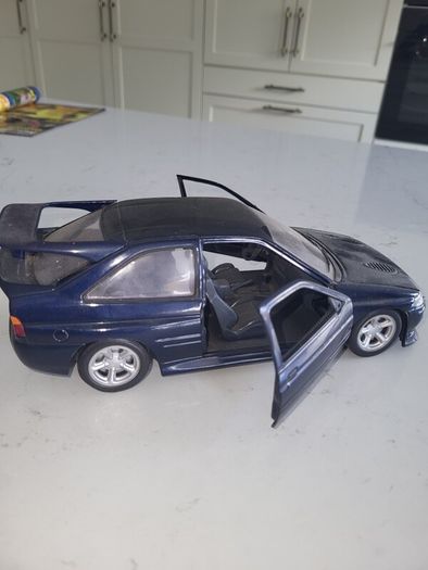1.18 Ford escort cosworth