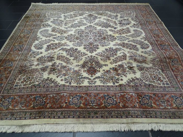 P.ersian Sarok Mir Rug 2.60 x 2.48 (SCK)