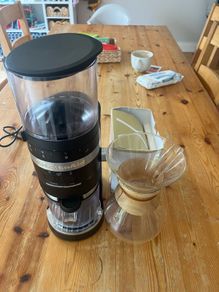 Kitchenaid coffee grinder and chemex