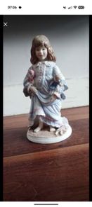 Antique "Lullaby" Figurine 2925 In A Ltd Edition Of 9500 Hand Scripted by Sheila Mitchell