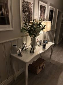 Hall table