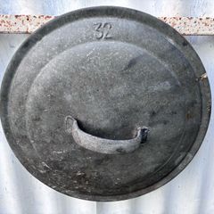 Vintage galvanised lid