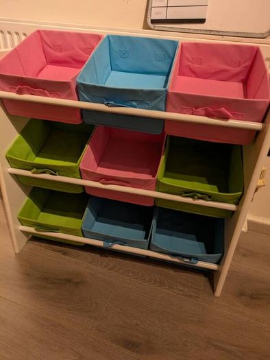 kids shelf
