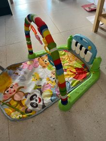 Baby playmat