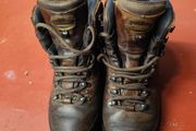 Ladies Meindl Bhutan hiking boots