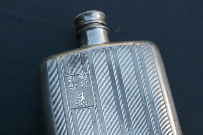 EDWARDIAN  Silver Plate Whiskey Flask _stamped 1901-1919  4"