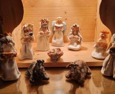 Christmas decorations.. 10 piece crib set