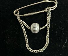 brooch