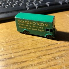 Matchbox no.46 Pickfords Removals 1960s