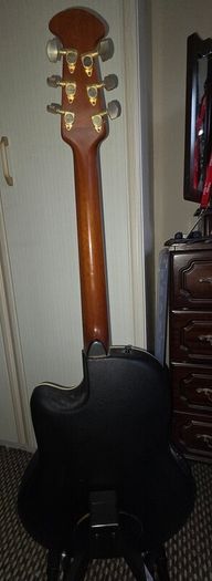 Acoustic Guitar (Ovation)