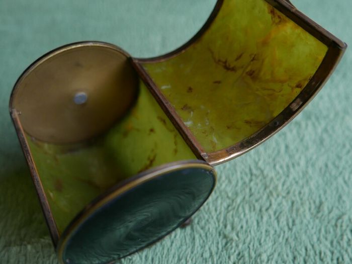1910-1920 Antique Victorian Collectable Cigarette  Box in a cylindrical design  Exquisite little Ball Feet