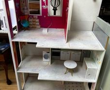 Rainbow High Dolls House