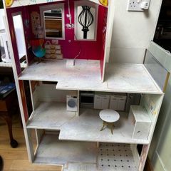 Rainbow High Dolls House