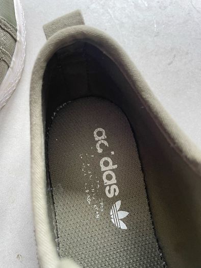 Women Canvas Trainers sneakers Adidas Honey Low Light Olive Green/White size UK 4
