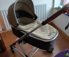 Mamas & Papas Pram / Pushchair Carrycot & Buggy  Classic Style