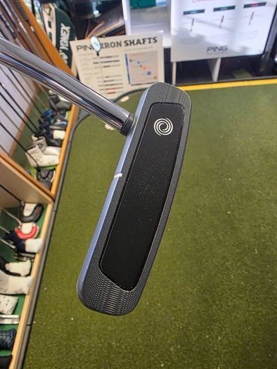 Odyssey DFX V-Line Fang Putter 33"