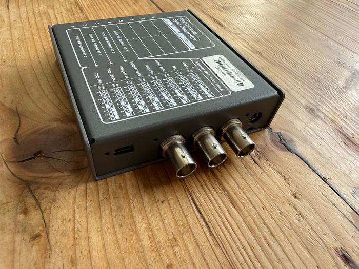 Blackmagic Mini Converter Sync Generator