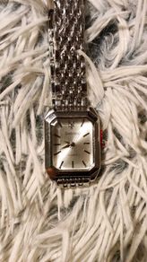 Timeless Elegance Quartz Wristwatch