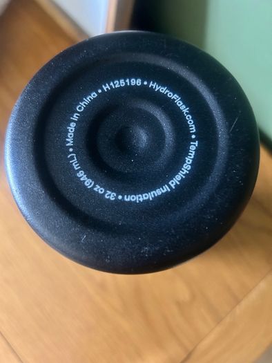 Hydro Flask with extra straw lid