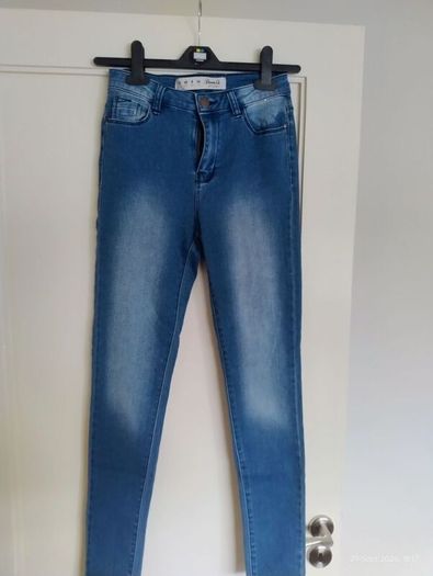 women's jeans