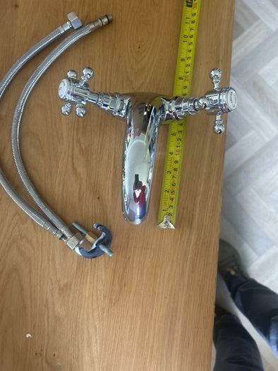 Bathroom Tap - Kingsbury Mono Basin Mixer