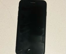 IPhone 8 in mint condition Locked to Vodafone