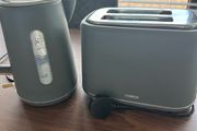Tower Scandi Kettle and Toaster Set - Excellent Condition