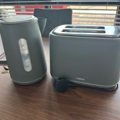 Tower Scandi Kettle and Toaster Set - Excellent Condition