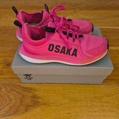 Hockey Shoes (Osaka)
