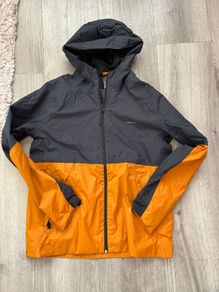 boys waterproof jacket from Decathlon