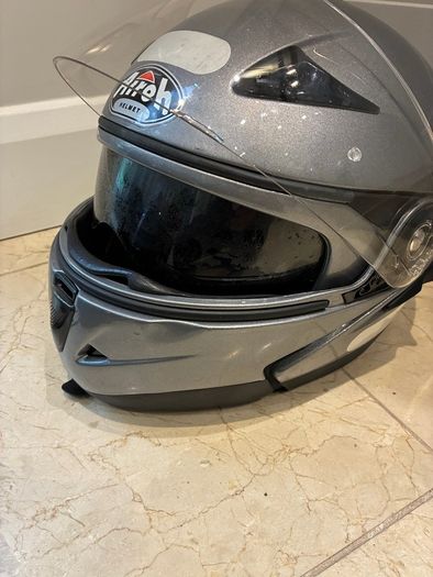 Airoh modular flip up helmet size XL