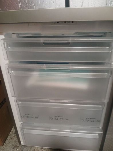 Seimens A+ under counter freezer