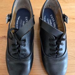 Irish dancing heavy shoes size 1.5