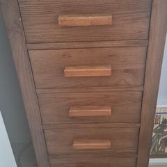 Tall boy.Solid wood . 6 drawers