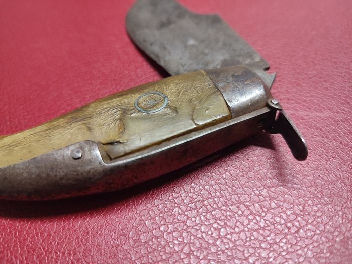 Antique Spanish Navaja