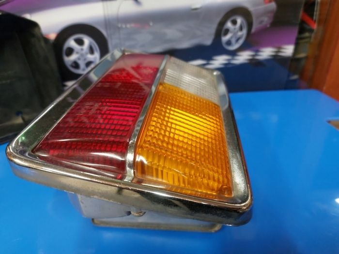 VW K70 rear light