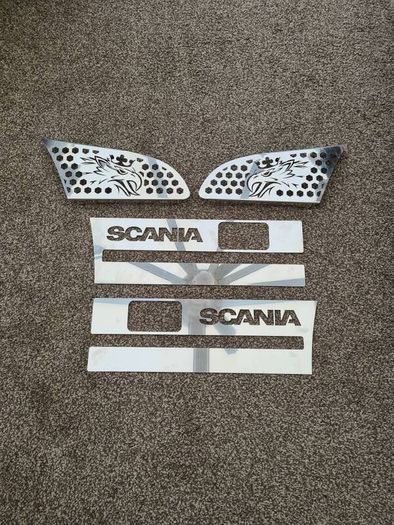 Scania R Series Truck Lorry Enhancements For Footsteps And Upper Grill Polished Steel Decorations(GAR)