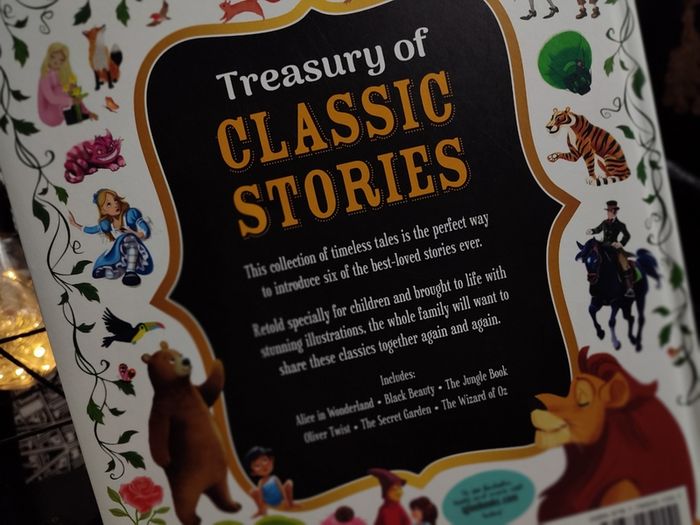 Treasury of Classic Stories ! Hardcover ! 2019 ! by Igloo Books !
