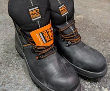 Men's work boots BRAND NEW size 11