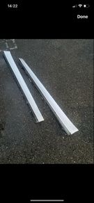 F30 side skirts