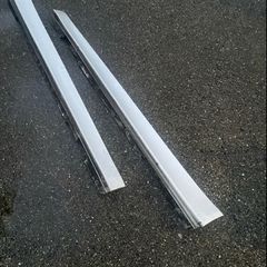 F30 side skirts