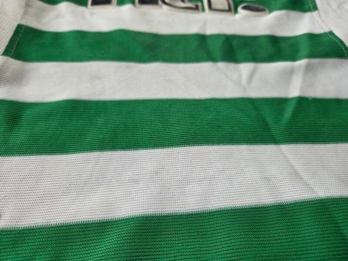 Celtic Football Home Jersey 2001 to 2003 Small Boys Umbro