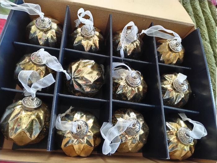 Box of x12 Gold Speckle Geometric Style Glass Christmas Baubles