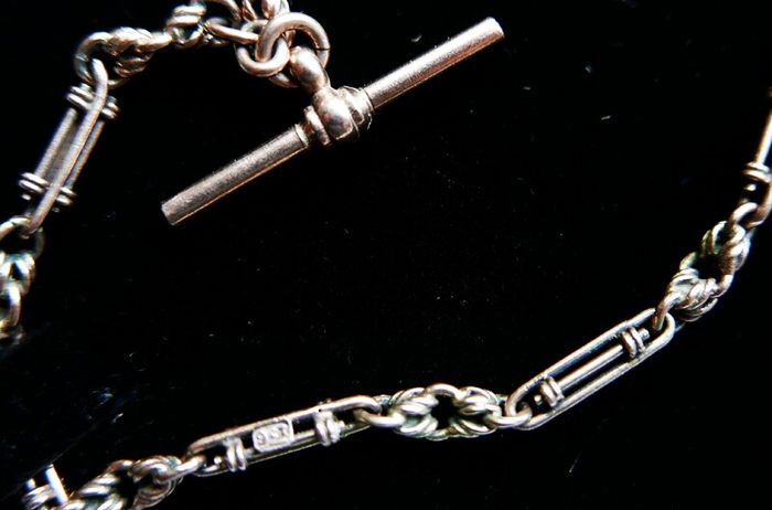 Victorian  heavy real 9 Carat Gold Albert or Necklace Chain with T-Bar length 20" - 24,3g