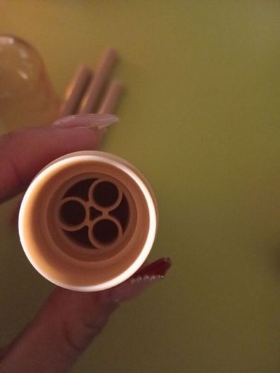 Portable makeup brush