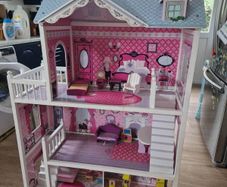 dolls house