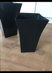 pots